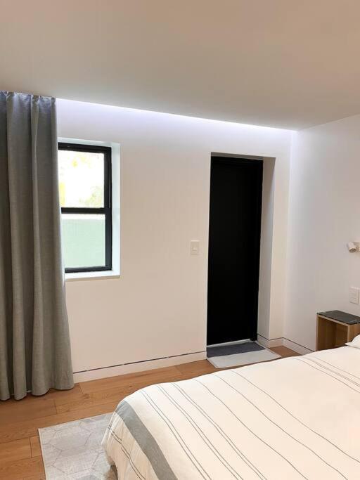 New Cozy Modern Minimalist Stay In Brooklyn At Rem-Casa New York Exteriér fotografie