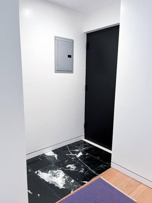 New Cozy Modern Minimalist Stay In Brooklyn At Rem-Casa New York Exteriér fotografie